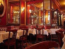 These 12 Paris Restaurants Are the Oldest in the City
